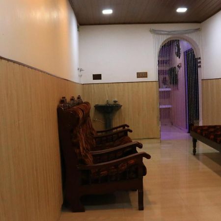 Navaneeth Homestay Devikolam Bagian luar foto
